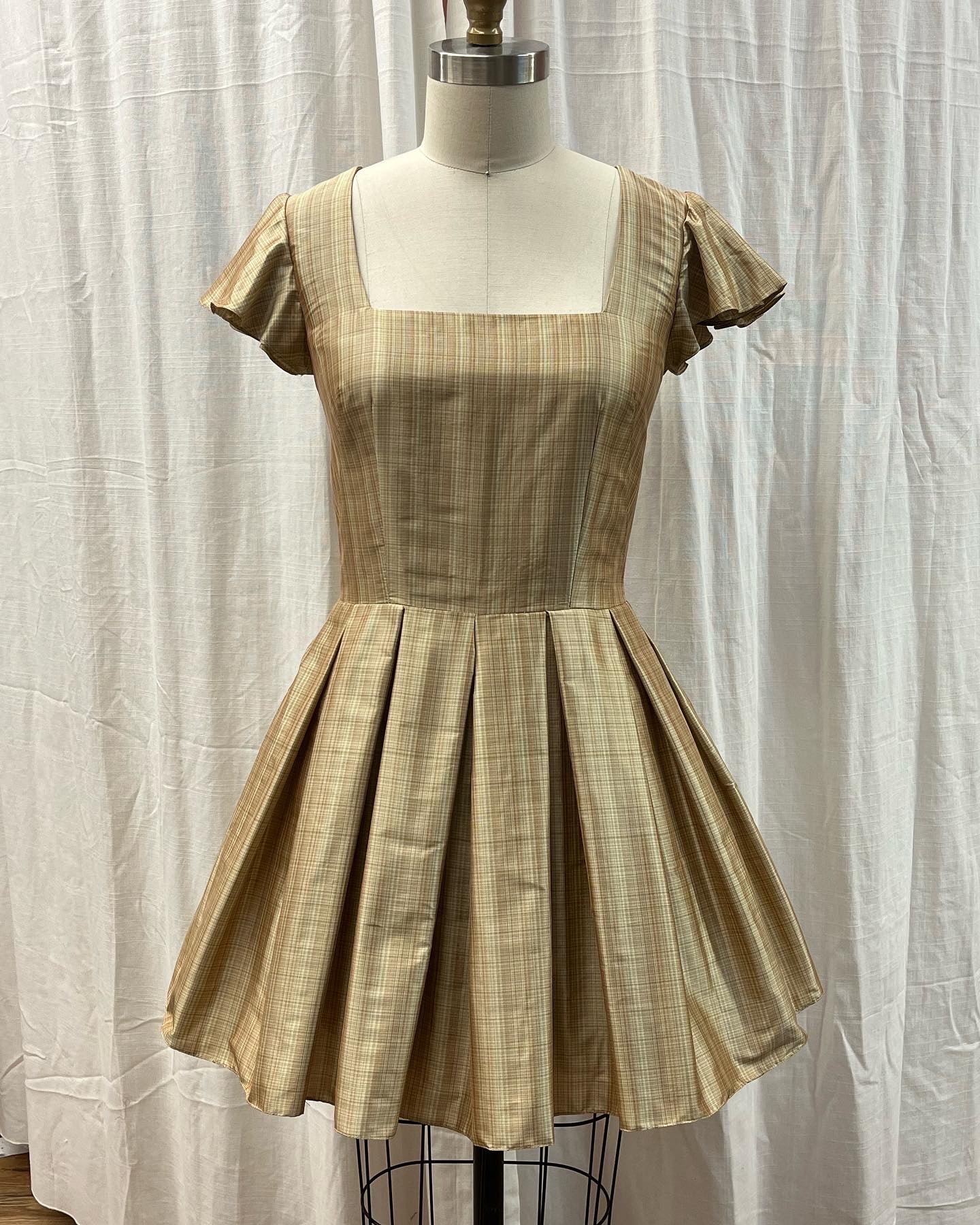 100% silk pleated dress